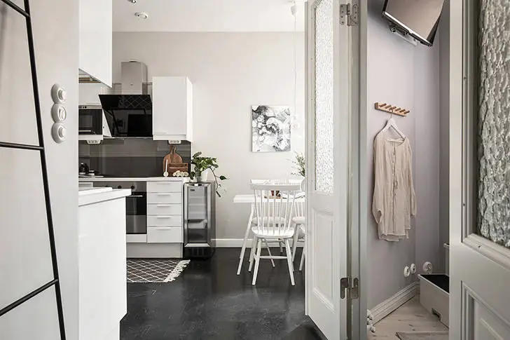 Jak ciemne karneole dodали wyrazistości do skandynawskiego wnętrza (50 m²) - Gallery image 9