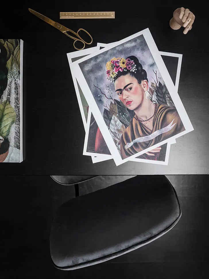 Czarno-biała studio na ostatnim piętrze (31 m²) - 9