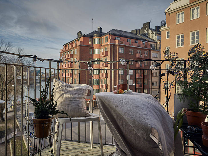 Яркая квартира с видом на залив в Швеции (56 кв. м)