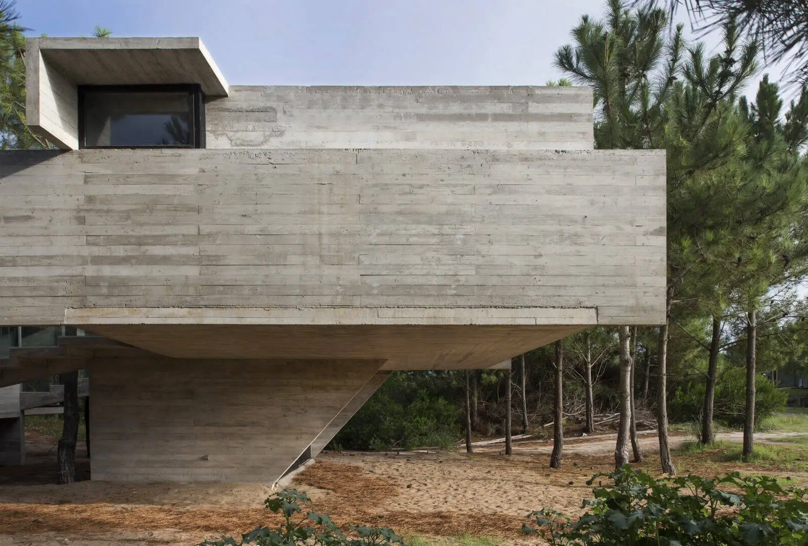 Сучасна резиденція в прикордонному районі Буенос-Айреса - Gallery image 31