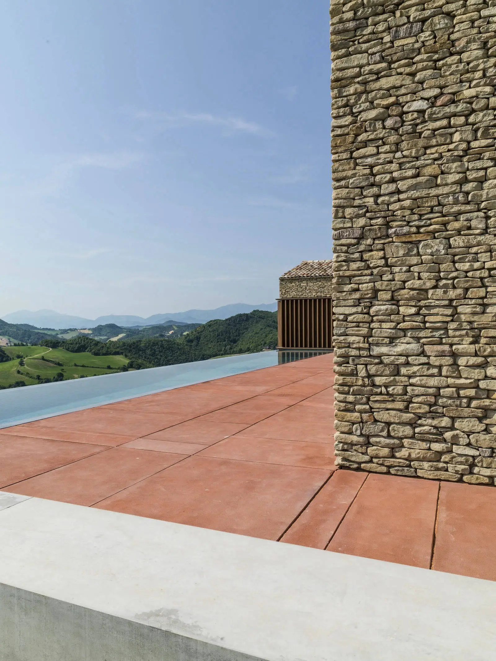 Три артефакта сучасного проекту в Італії - Gallery image 2