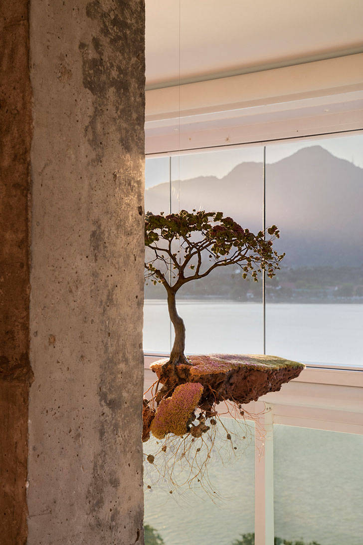 Красочная как сама Бразилия: квартира холостяка с видом на пляж Ипанема