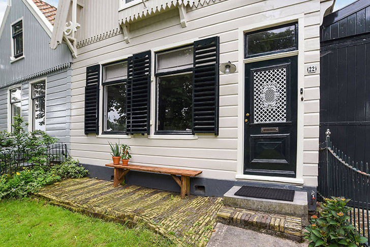 Традиционный голландский домик: красивый снаружи, милый внутри