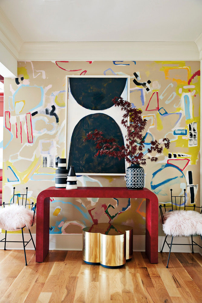 Игривый и наполненный красками интерьер дома в США