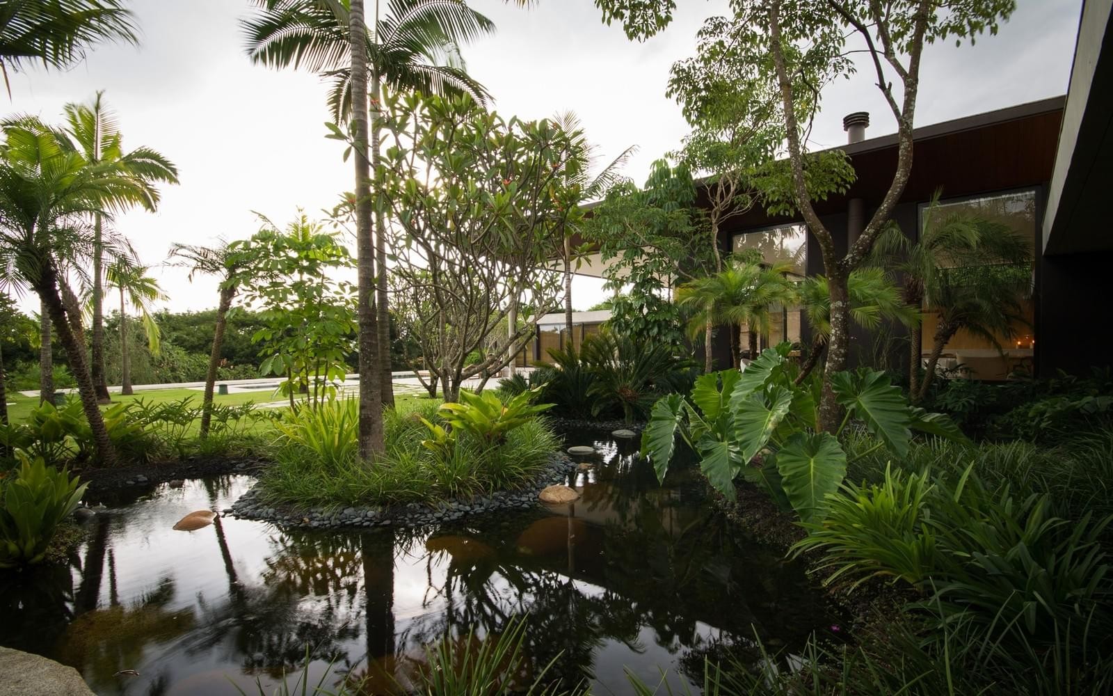 Роскошный особняк площадью 1200 кв. метров в Бразилии