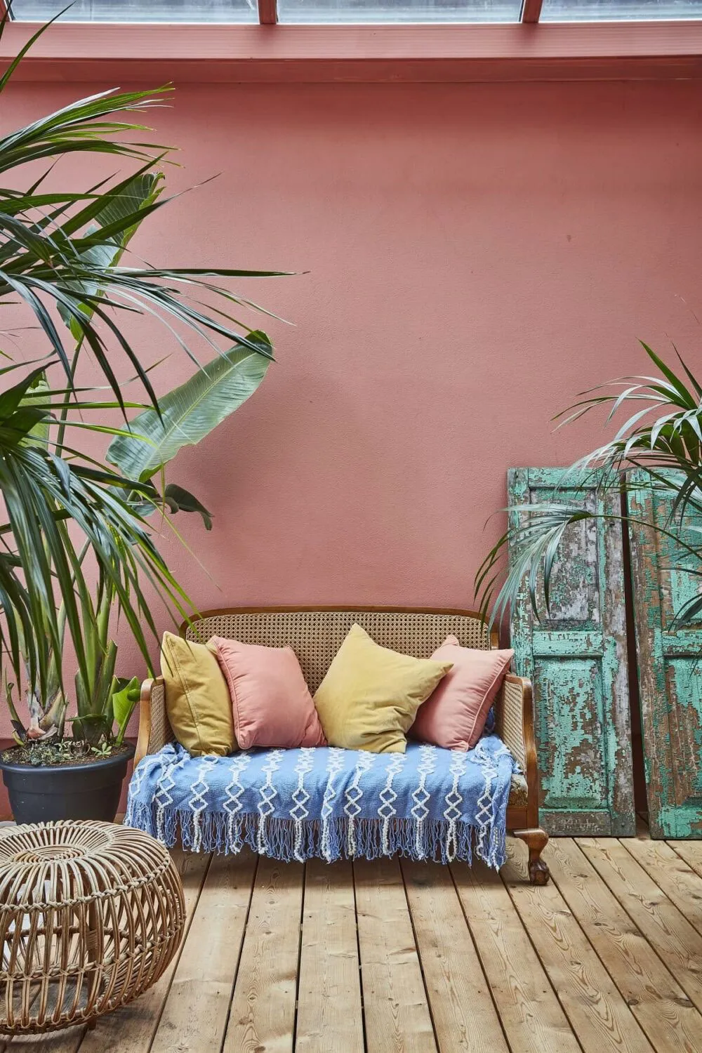 Living Plants, Rural Motifs and Beautiful Garden: Fresh Interior in London - Gallery image 9