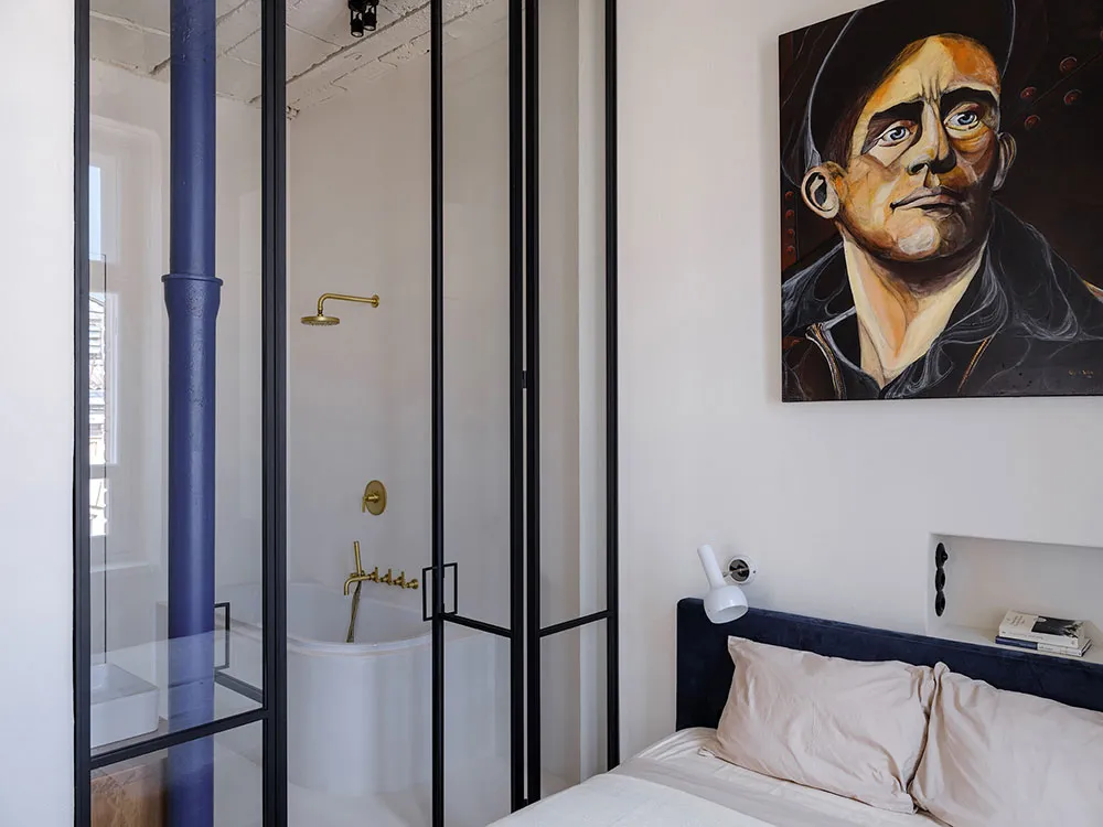 Interiores con nostalgia: apartamento de un director cinematográfico en el corazón de Kiev - Gallery image 12