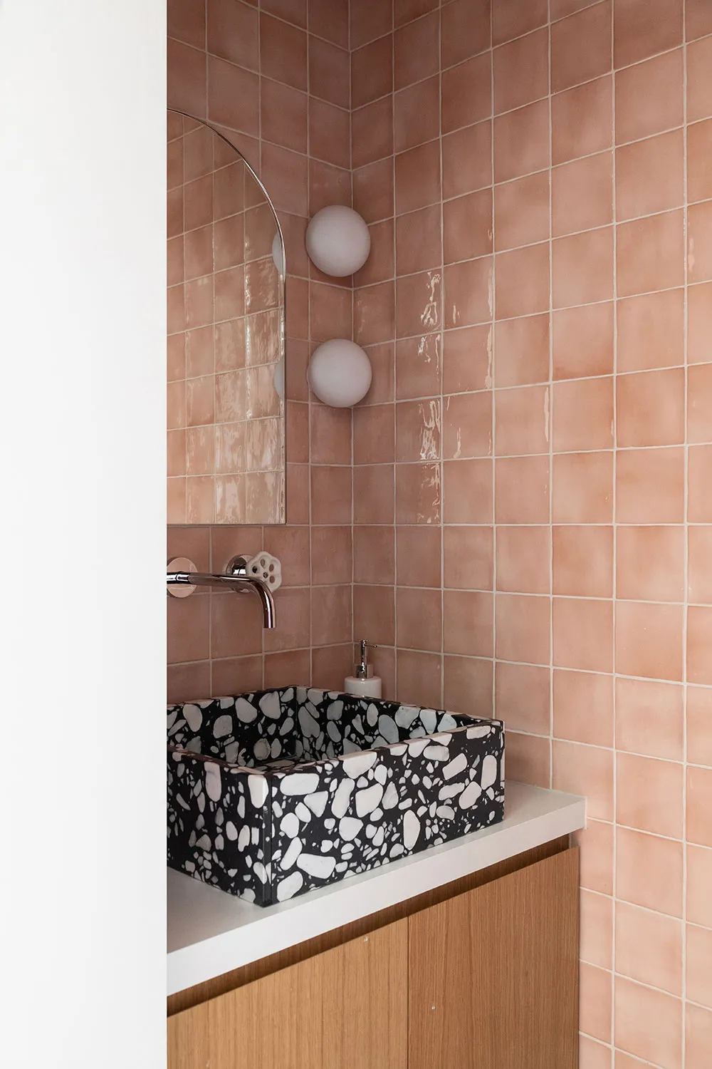 Charmante appartement parisien avec un décor moderne élégant - Gallery image 28