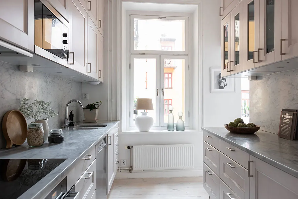 Biały i elegancki интерьер w Stokholmie - Gallery image 18