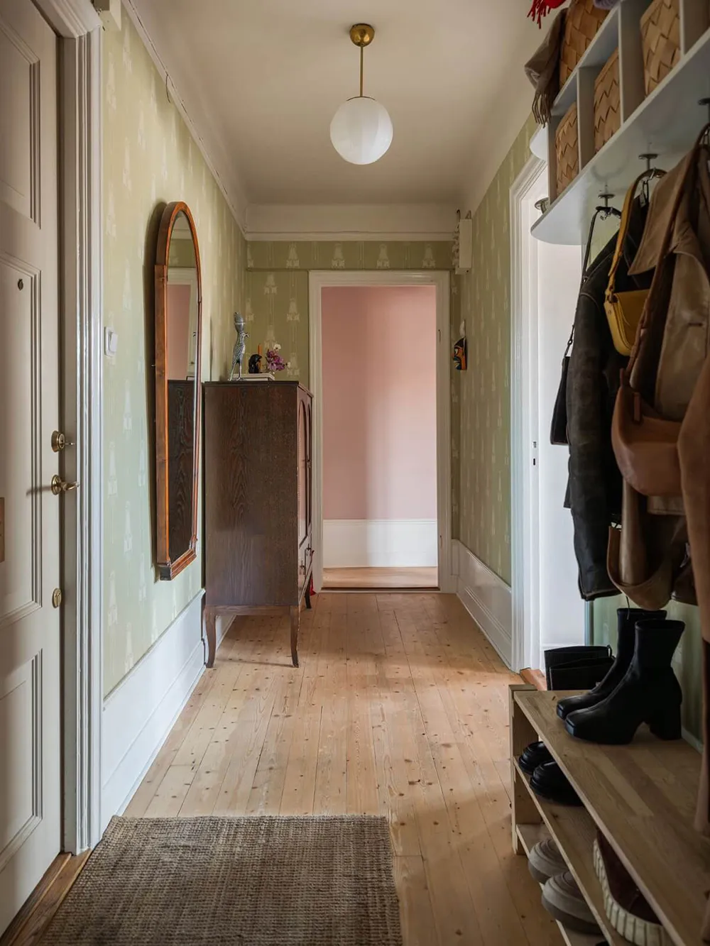 Soft Tones and Countryside Mood: Apartment in Sweden (60 sqm) - Gallery image 16