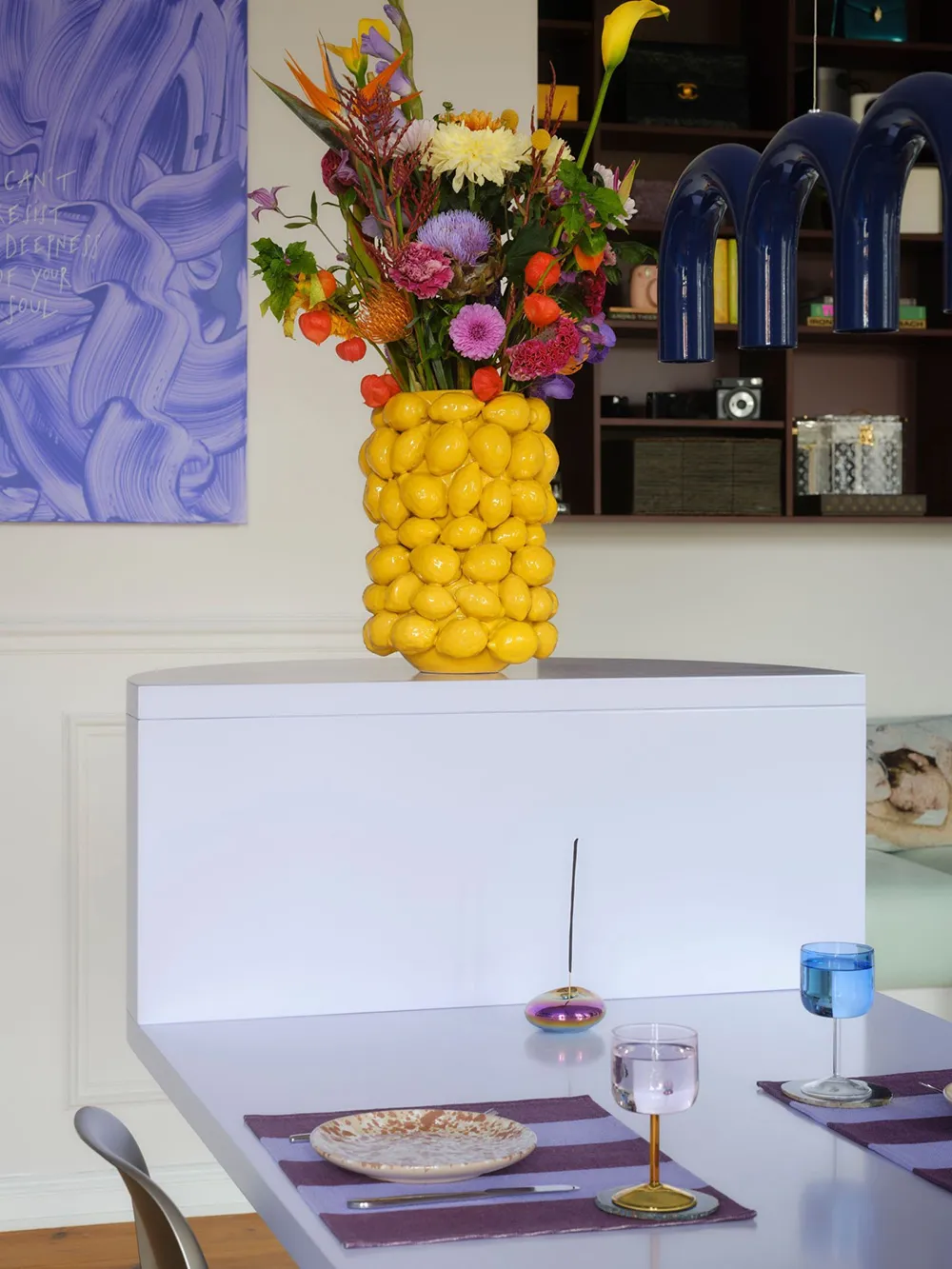 Intérieur audacieux avec un décor inhabituel pour une mannequin à Berlin - Gallery image 6