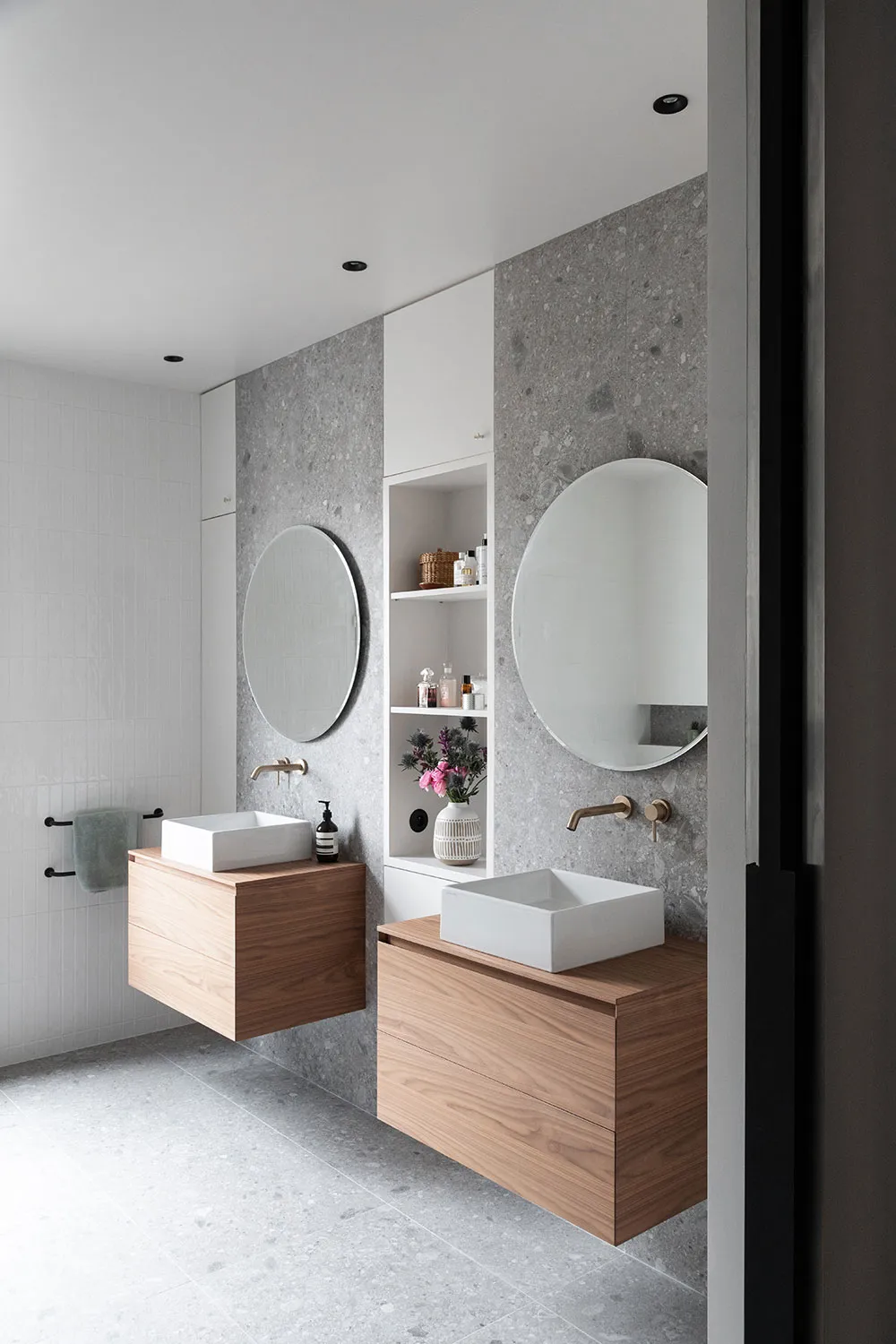 Charmante appartement parisien avec un décor moderne élégant - Gallery image 16