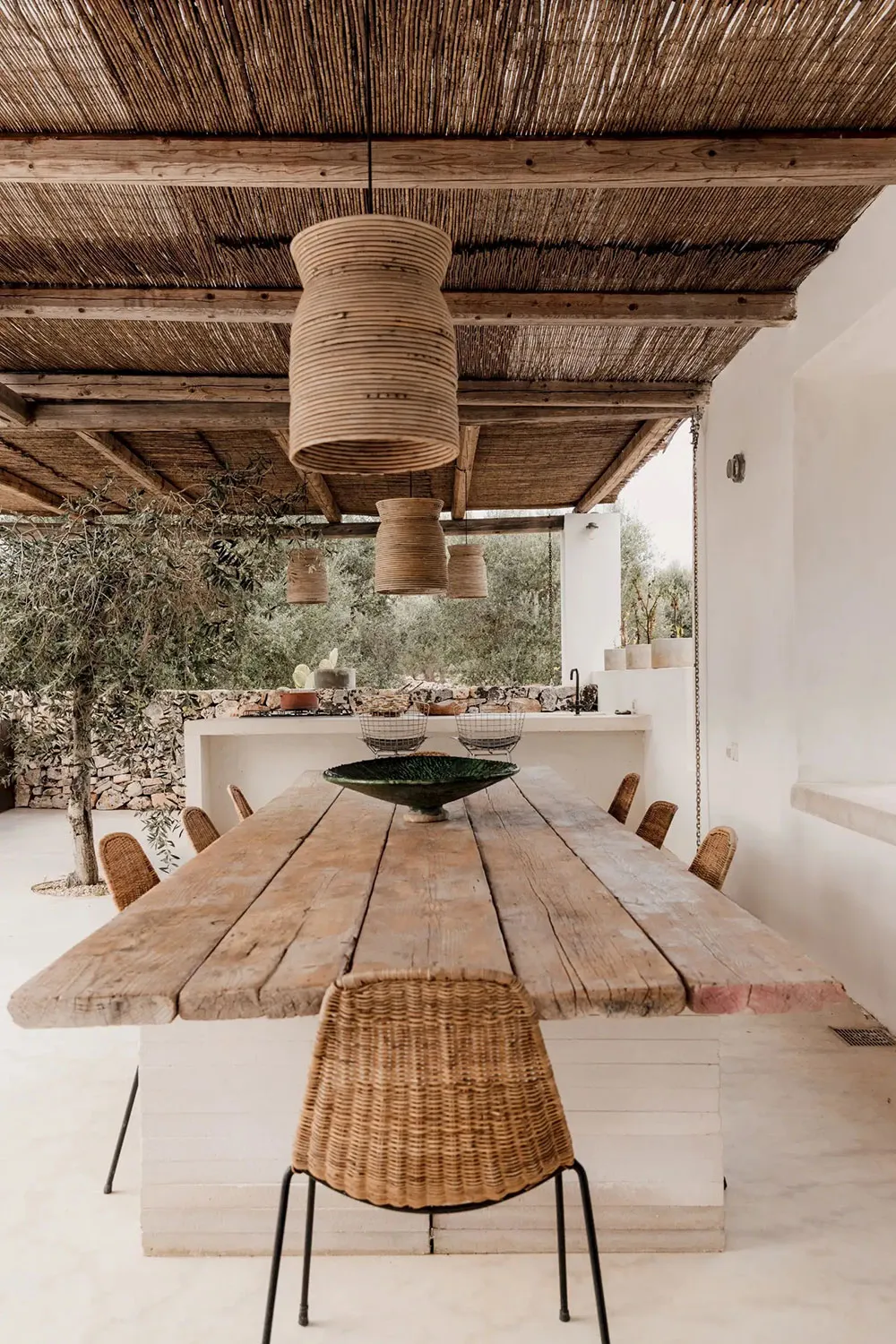 Summer Villa of a Collector in Italy - Gallery image 18