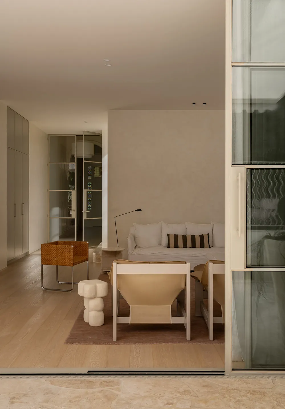 Monochrome Modern Interior of an Edwardian House in Melbourne - Gallery image 8