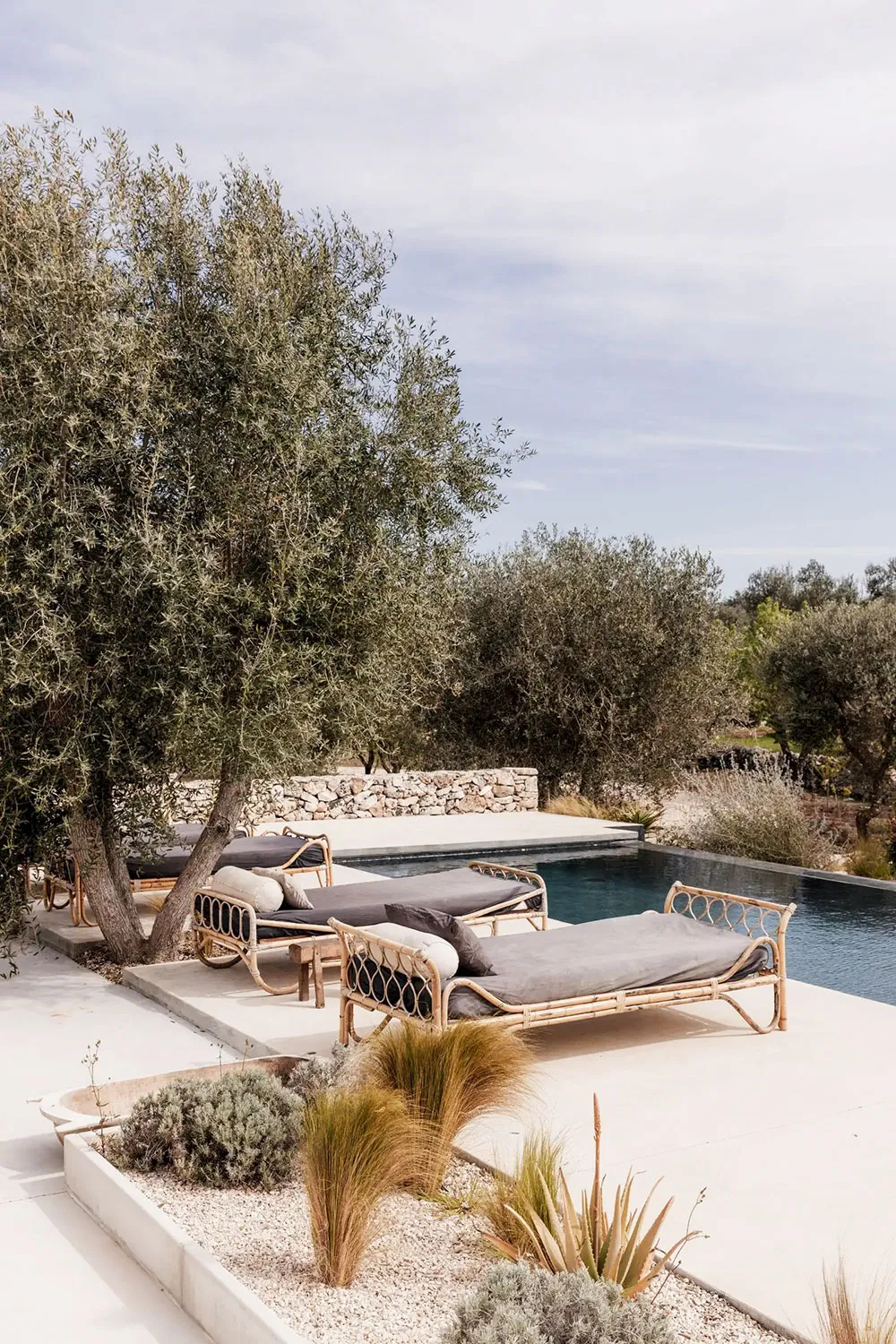 Summer Villa of a Collector in Italy - Gallery image 24