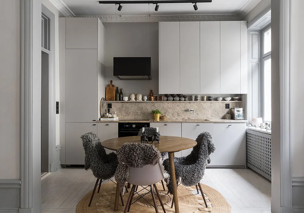 Style combiné de gris et beige dans l'interior d'une appartement à Stockholm (72 m²) - Gallery image 6