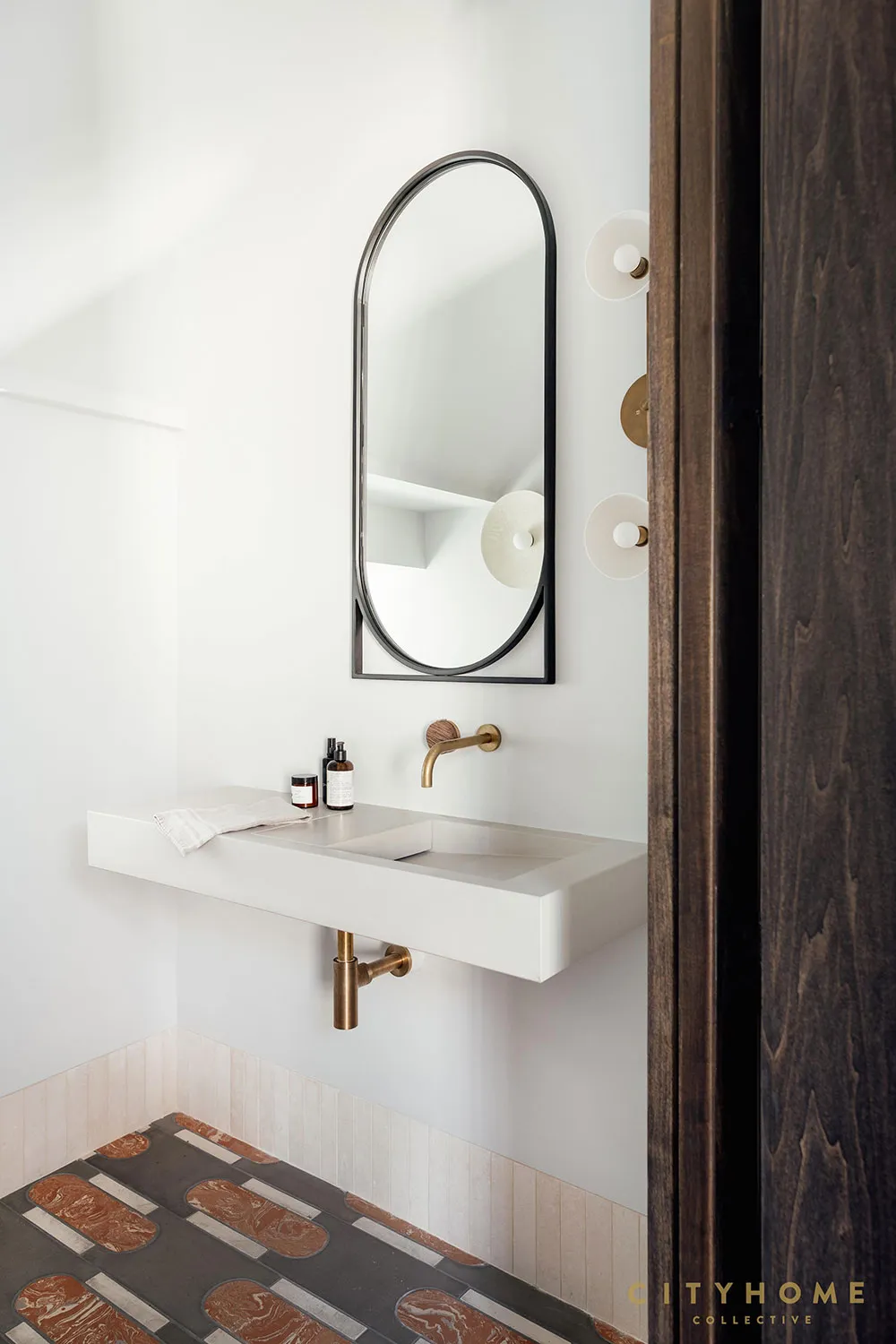 Elegancia ligera californiana en el diseño de casa en Texas - Gallery image 6