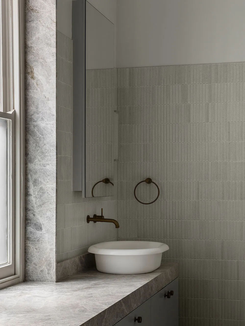 Beau rocher et angles arrondis : design moderne à Adelaide - Gallery image 15