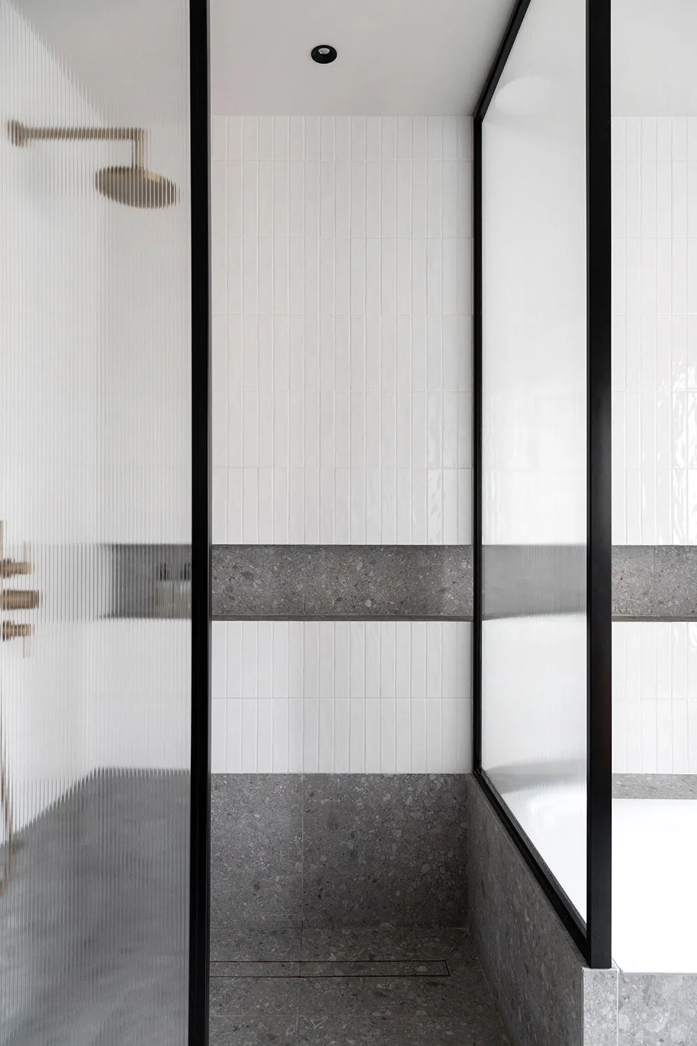 Charmante appartement parisien avec un décor moderne élégant - Gallery image 18