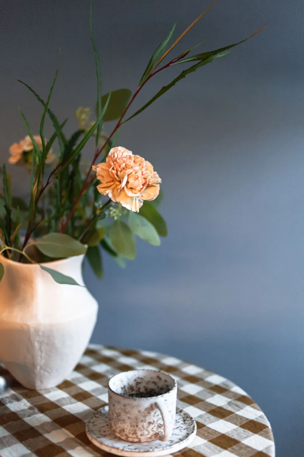 Różowy, niebieski, żółty: kolorowe pokoje w skandynawskim wnętrzu (78 m²) - Gallery image 14