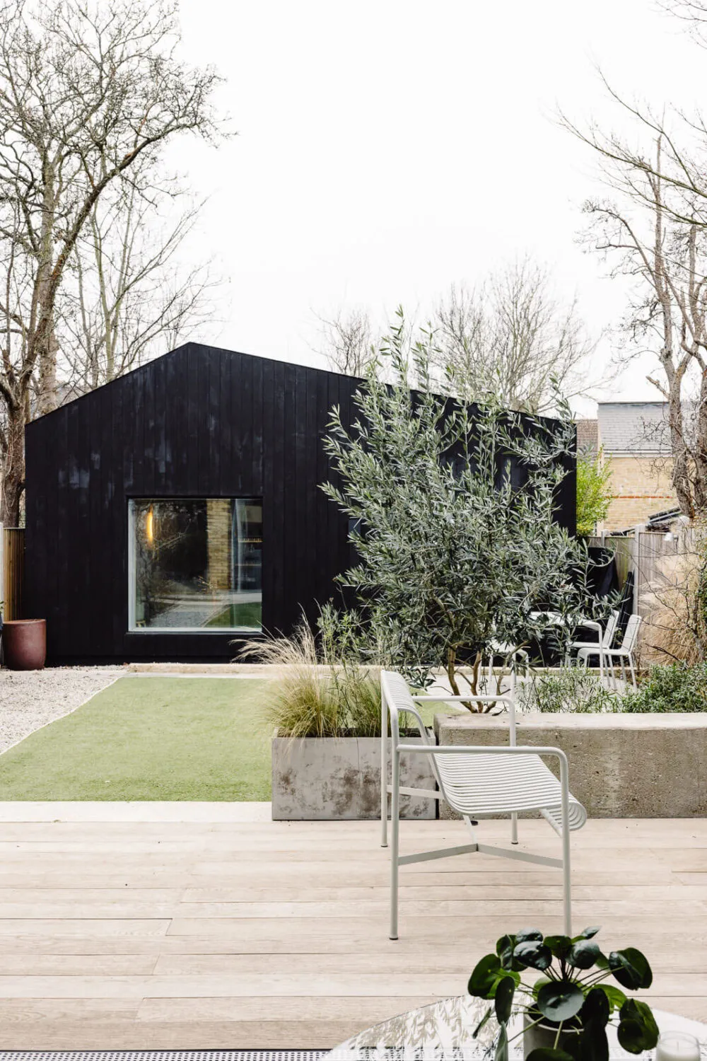 Спокійний інтер'єр дому сім'ї музикантів у Лондоні - Gallery image 15