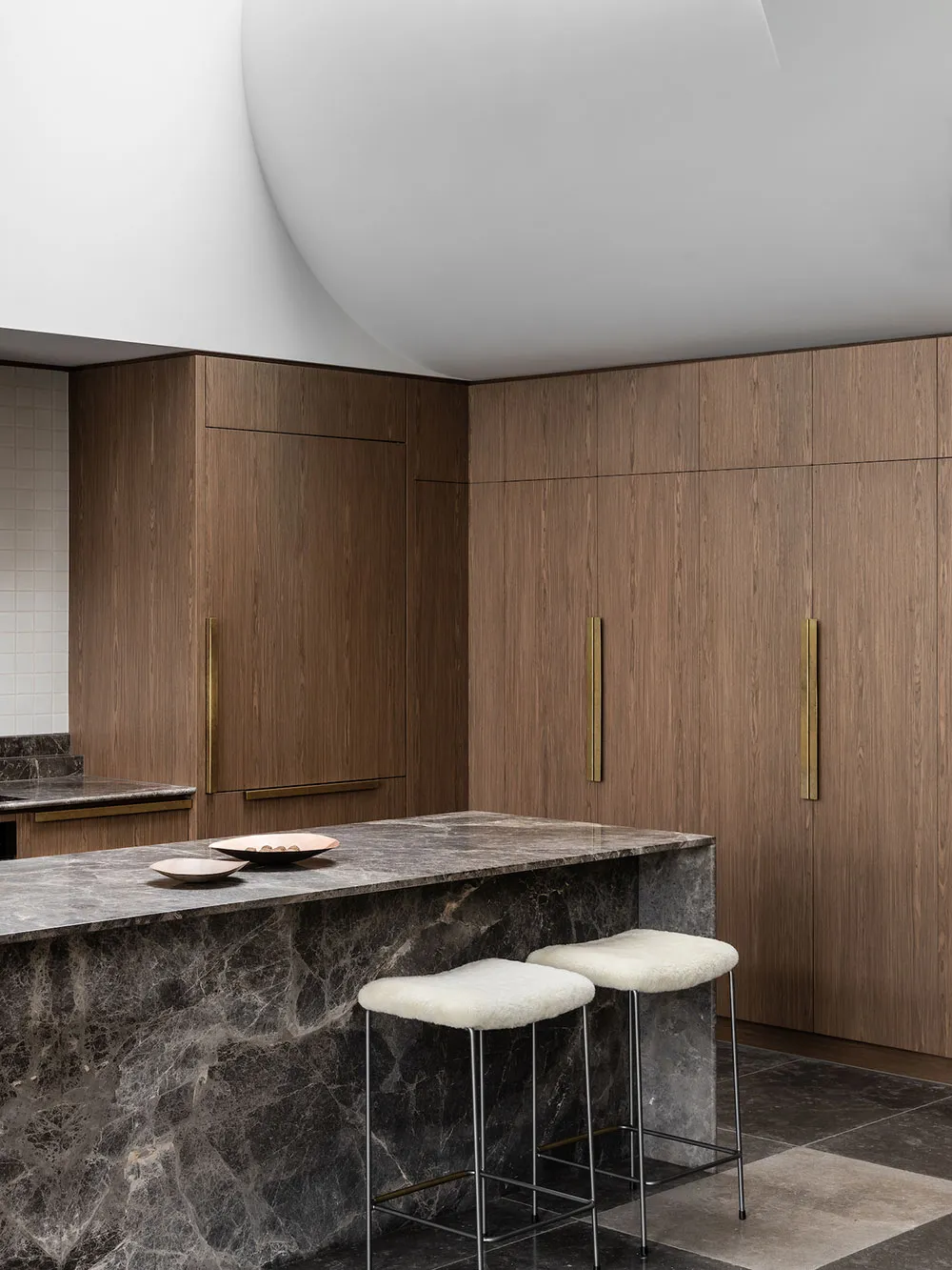 Beau rocher et angles arrondis : design moderne à Adelaide - Gallery image 4