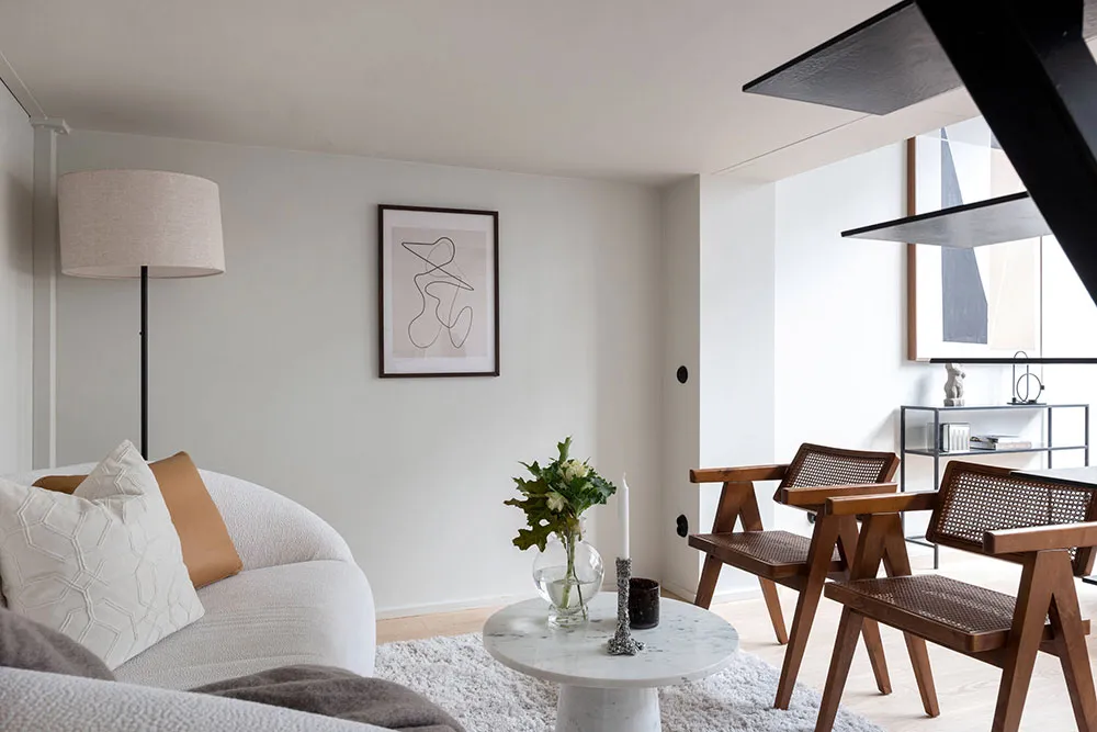 Компактний лофт із верхньою залізницею у будівлі колишньої фабрики в Стокгольмі (61 кв. м) - Gallery image 15