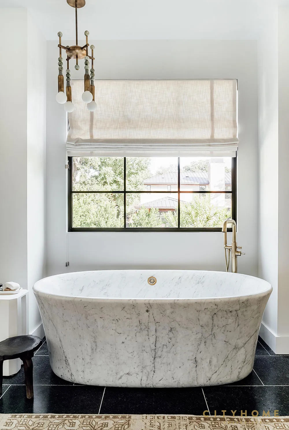 Elegancia ligera californiana en el diseño de casa en Texas - Gallery image 16