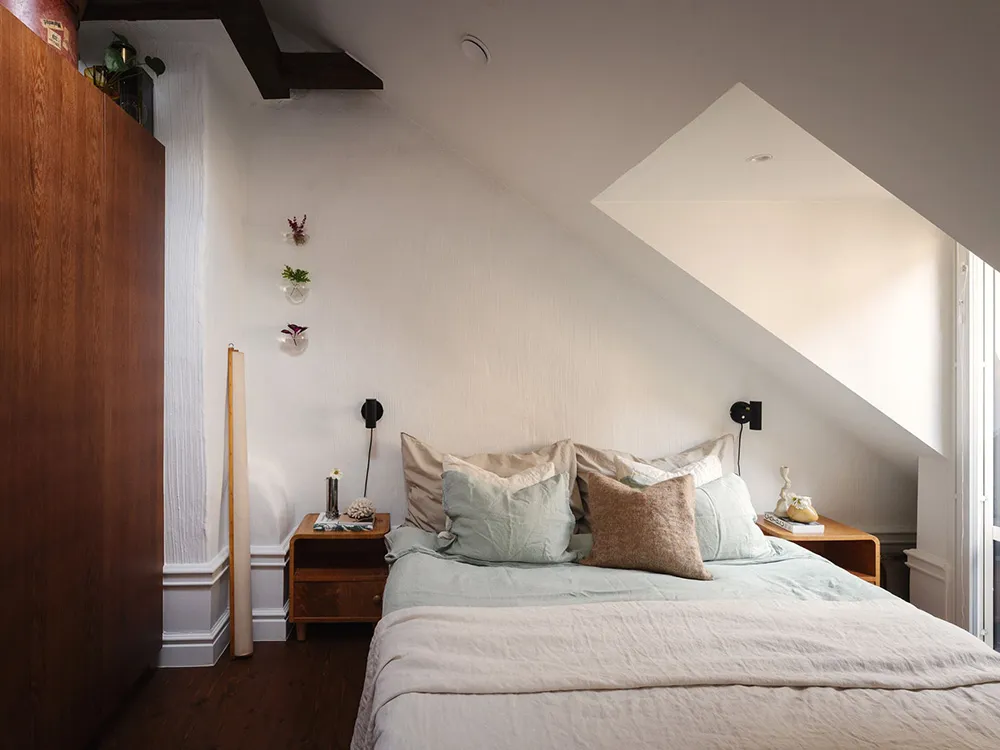 Eklektrischer Interieur einer kleinen skandinavischen Wohnung (63 qm) - Gallery image 29