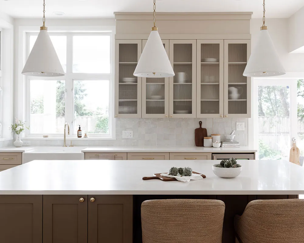 De un espacio aburrido a un acogedor y cálido interior: renovación de la sala de estar en Canadá - Gallery image 7