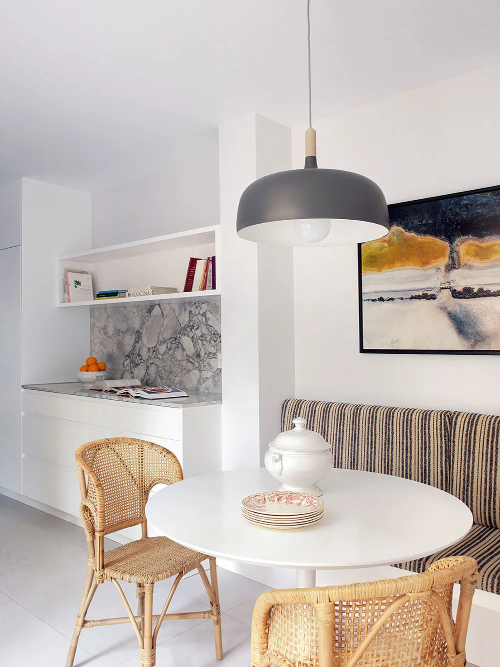 Actualización agradable de un townhouse obsoleto en las afueras de Madrid - Gallery image 11