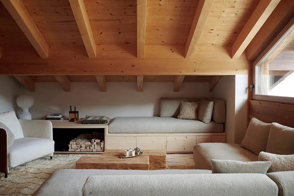 इटली में, अल्प्स पर्वतमाला के पास स्थित एक आरामदायक एवं आधुनिक इनटीरियर। - Gallery image 2