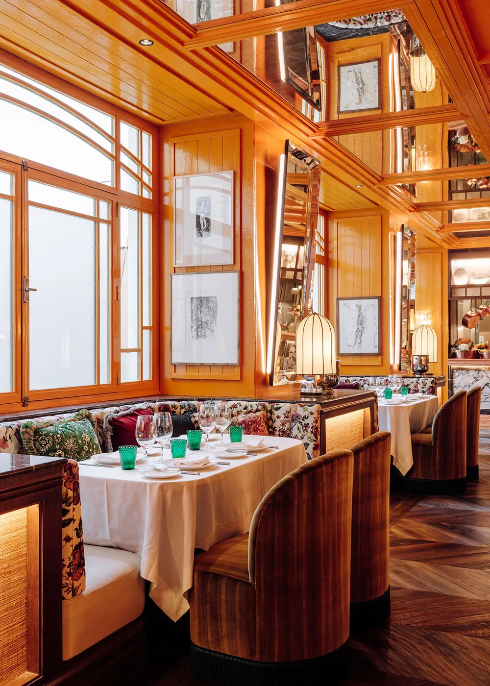 L'âme du voyage et bar de luxe : l'intérieur de l'hôtel The Ivens à Lisbonne - Gallery image 5