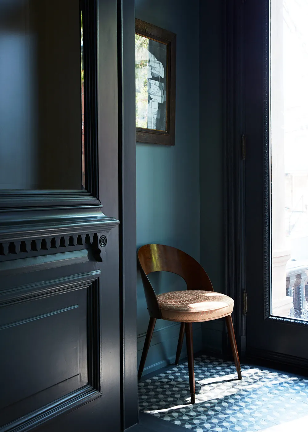 Peaceful Modern Elegance of a Townhouse in New York - Gallery image 10