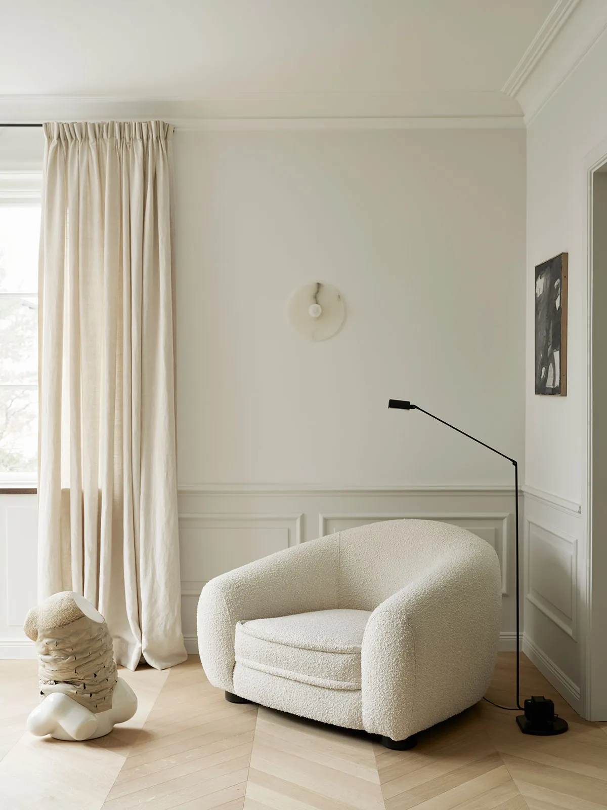 Serenity and Elegance: Modern Interior in Sweden - Gallery image 2