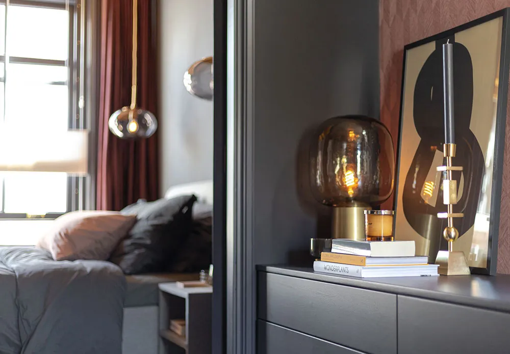 Efektowne odcienie szarości w дизайnie historycznego domu w Holandii - Gallery image 14