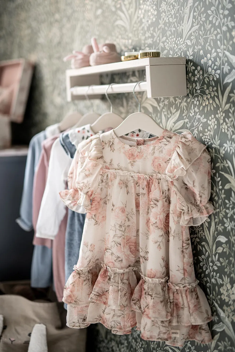 Estilos de verde y gris en el diseño de una casa sueca (88 m2) - Gallery image 24