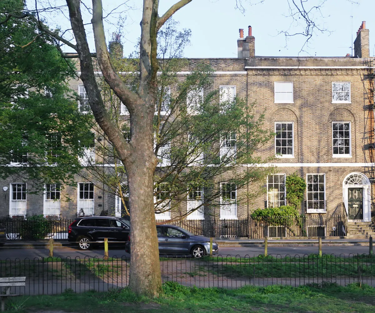 Unvergängliche Schönheit: Historischer Townhouse mit atemberaubendem Garten in London - Gallery image 2