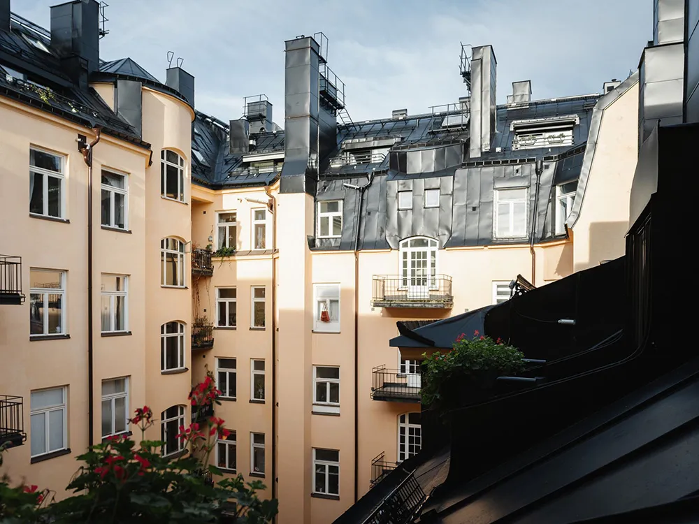 Eklektrischer Interieur einer kleinen skandinavischen Wohnung (63 qm) - Gallery image 28