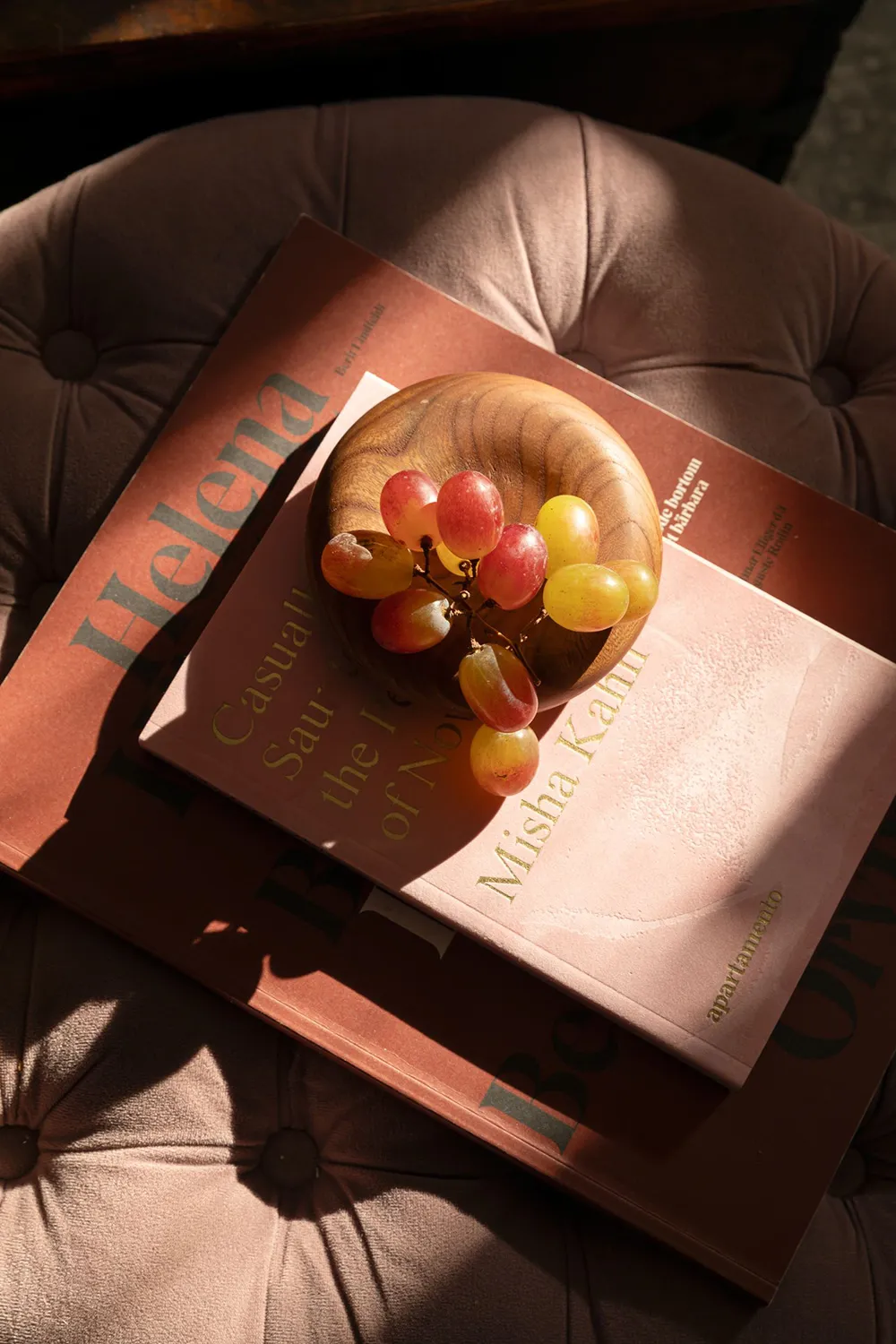 Śmiałe kolory i jesienne nastrój: mały mieszkanie w Sztokholmie (32 m²) - Gallery image 5