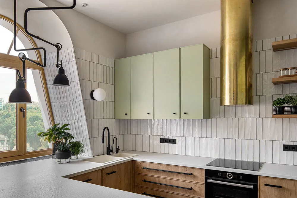 Jastrykowy wnętrze z odcieniami zielonego zamiast еврourbanizmu w historycznym centrum Kiwana - Gallery image 3