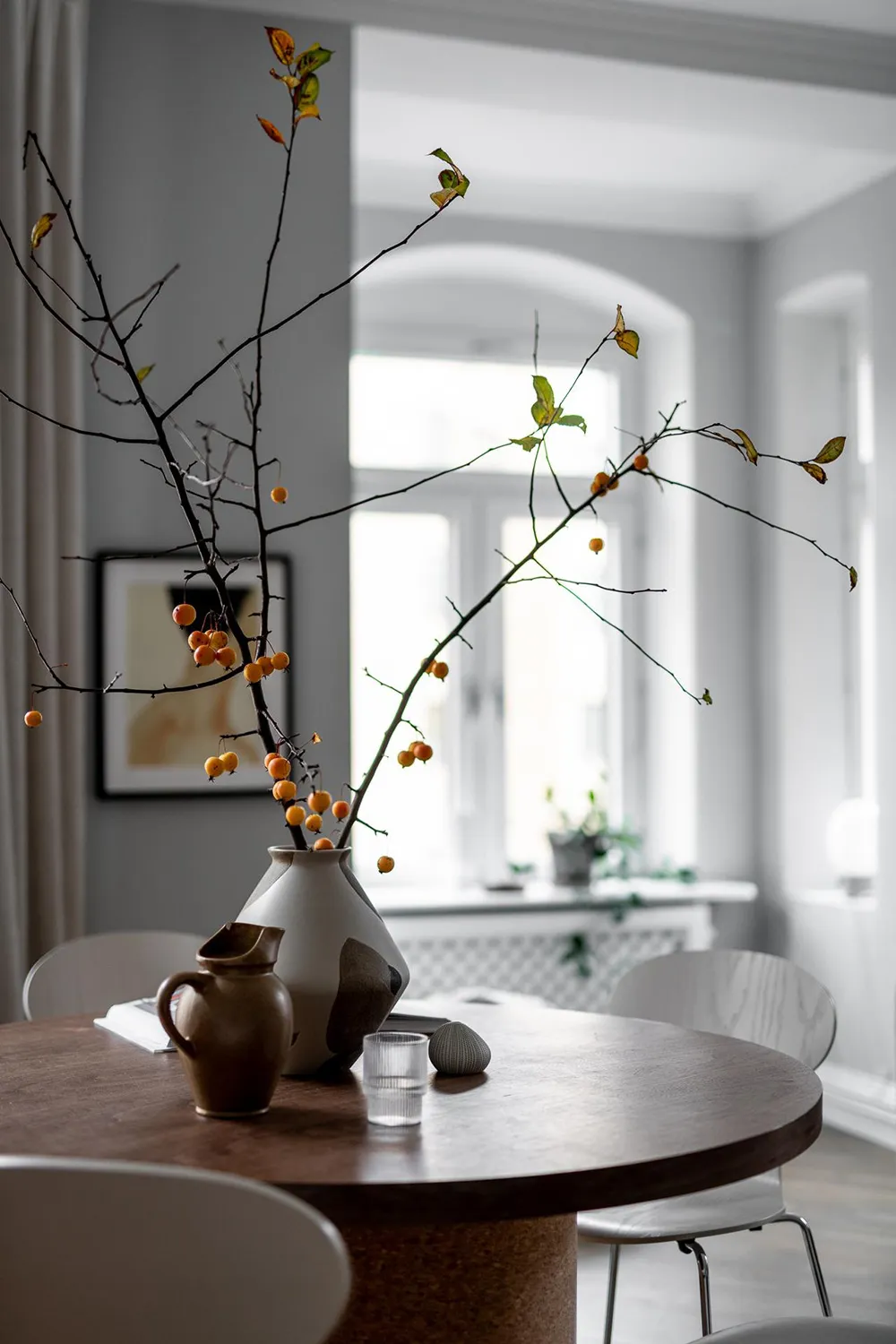 Estilo moderno y fresco en interiores escandinavos con toques cálidos (66 m²) - Gallery image 2