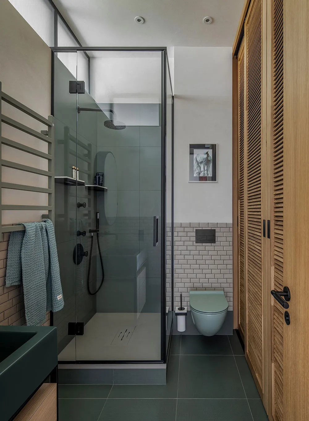 Jastrykowy wnętrze z odcieniami zielonego zamiast еврourbanizmu w historycznym centrum Kiwana - Gallery image 26