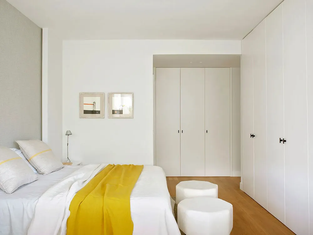 Actualización agradable de un townhouse obsoleto en las afueras de Madrid - Gallery image 15