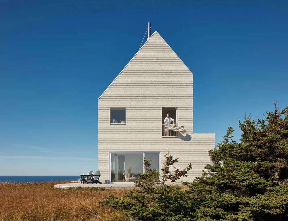 Светлый современный дом отдыха с панорамными видами в Канаде - Gallery image 1