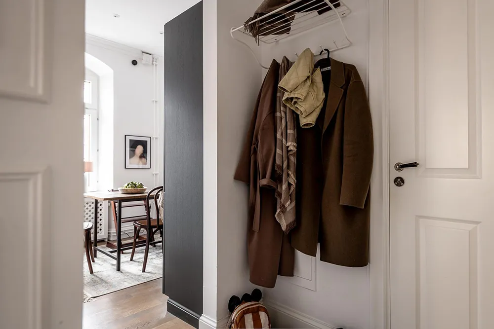 Estilo moderno y fresco en interiores escandinavos con toques cálidos (66 m²) - Gallery image 20