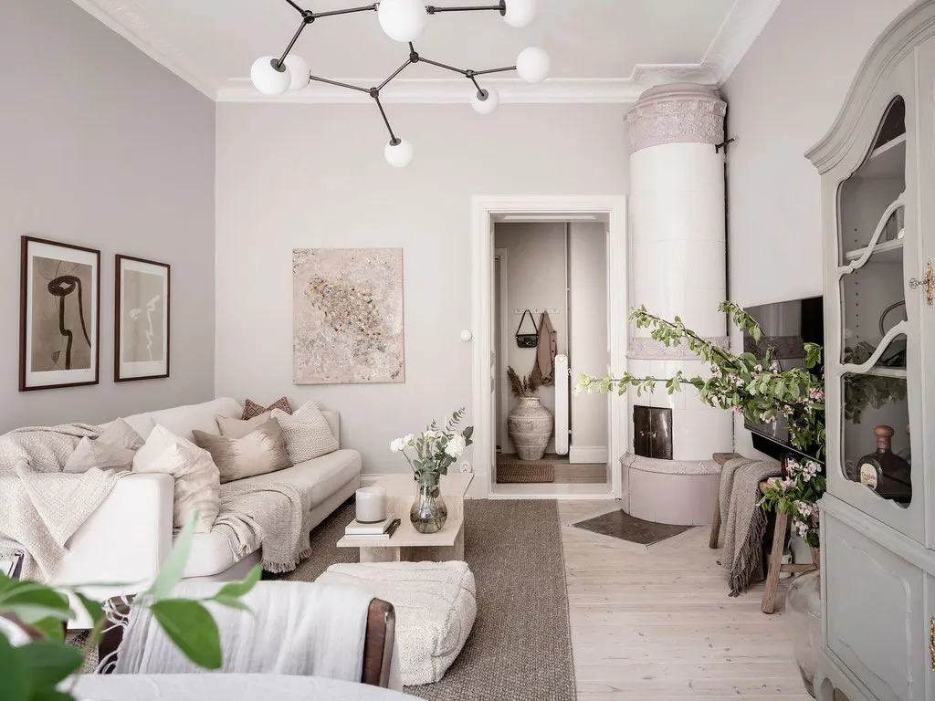 Винтажний буфет і пилково-зелена кухня: світла квартира в Швеції (64 кв. м) - Gallery image 1