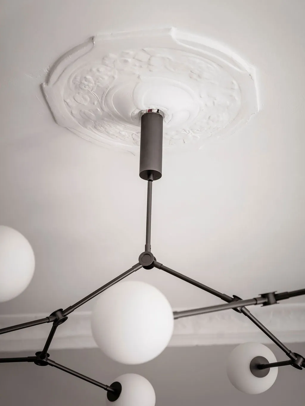 Винтажний буфет і пилково-зелена кухня: світла квартира в Швеції (64 кв. м) - Gallery image 14