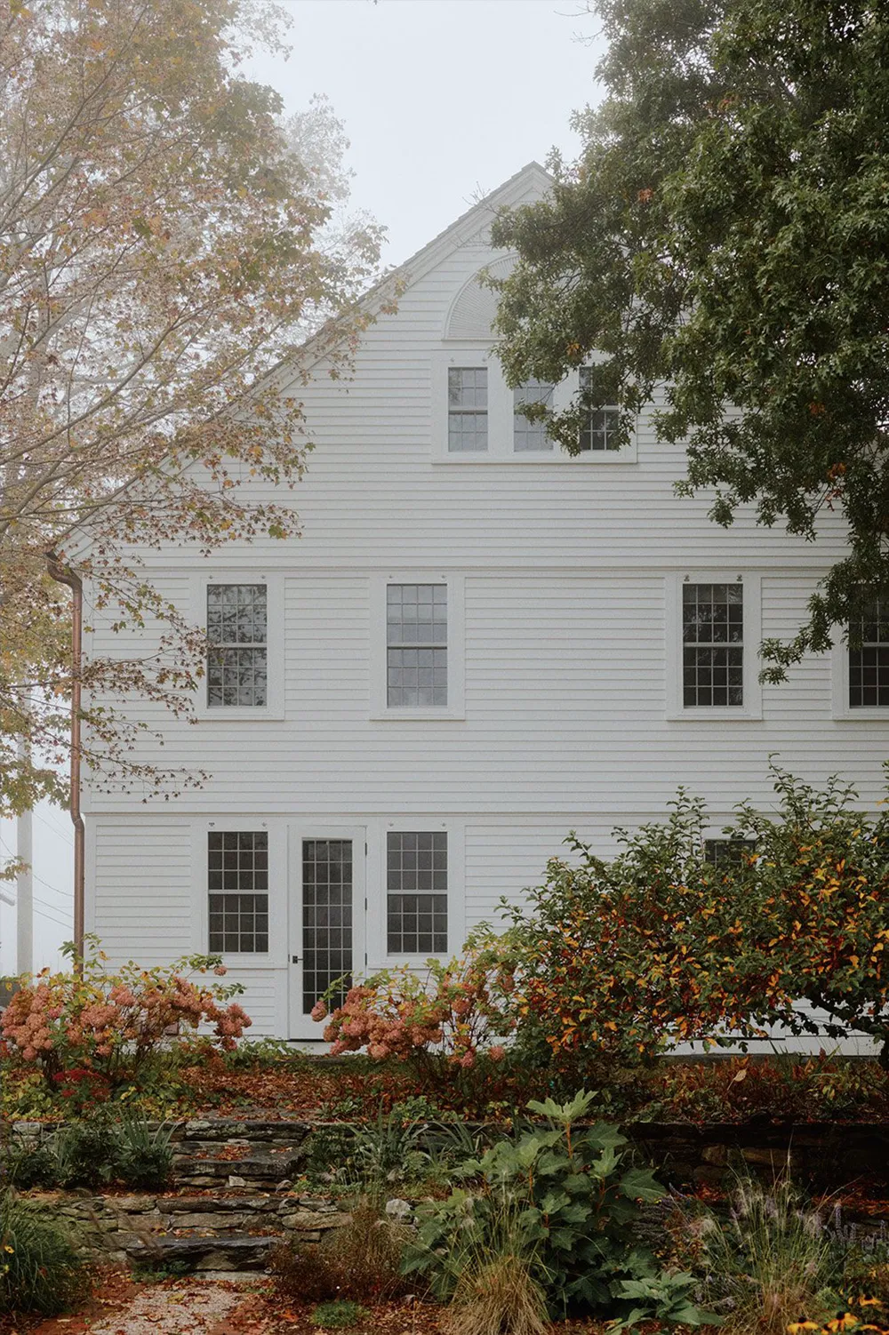 Великолепный загородный дом 18 века в колониальном стиле в Коннектикуте - Gallery image 24