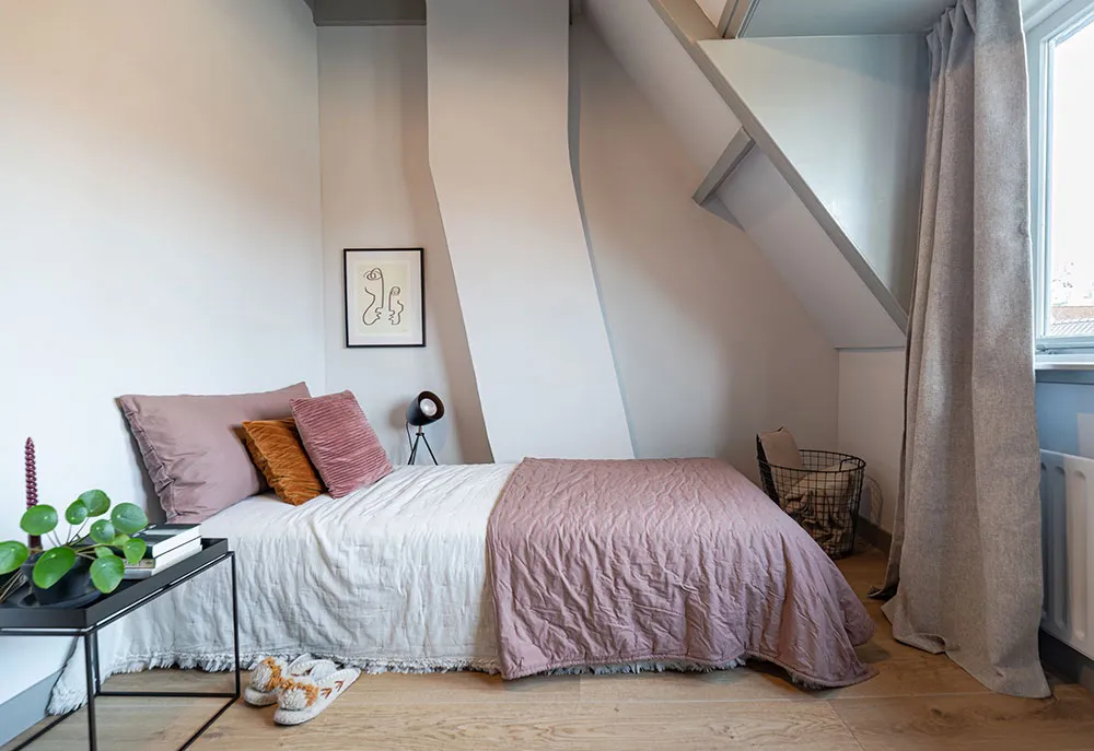 Efektowne odcienie szarości w дизайnie historycznego domu w Holandii - Gallery image 24